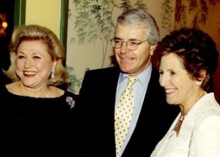 Barbara Taylor Bradford with former UK Prime Minister John Major, and his wife, Dame Norma Major
